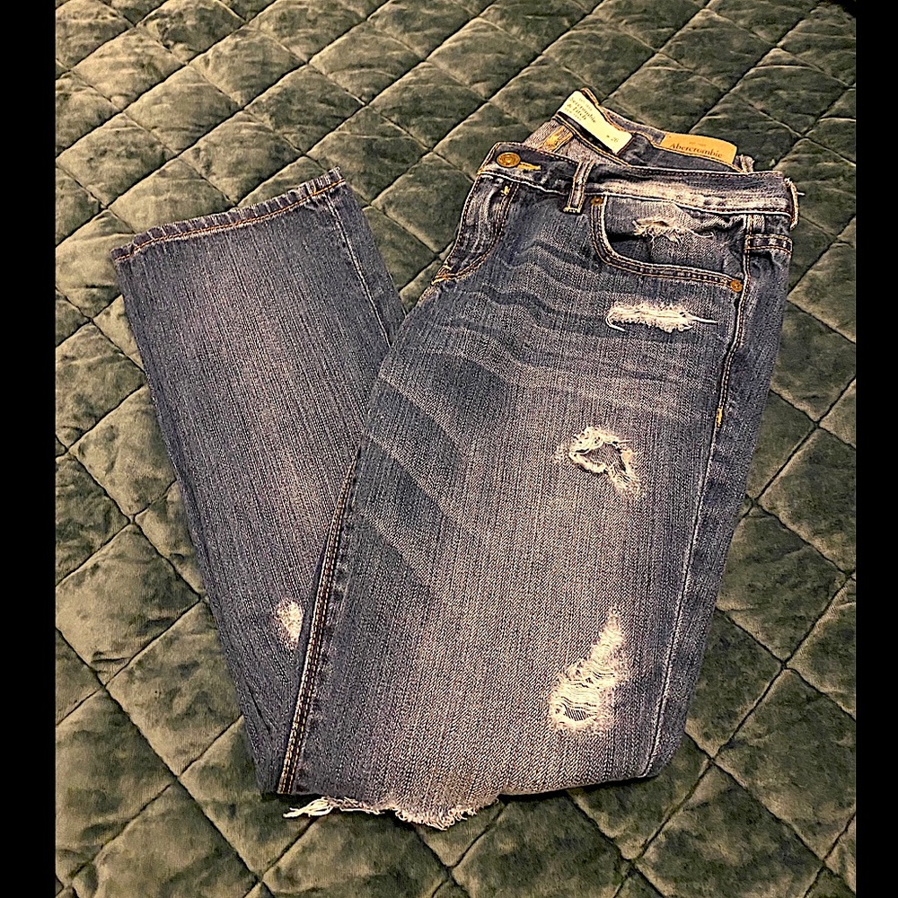 Abercrombie & Fitch Distressed Jeans